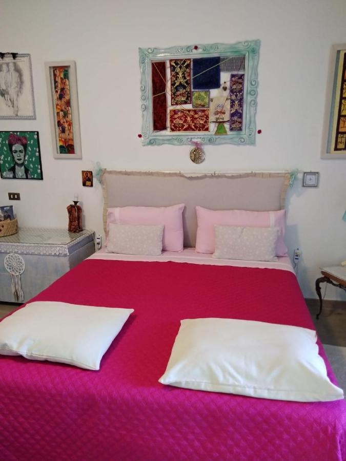 Bed and Breakfast Stanza Privata Casa Artistica Mariola à San Sperate Extérieur photo